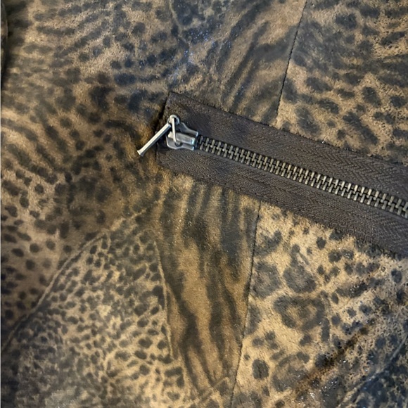 Tryst New York women’s leather blazer - Picture 15 of 16